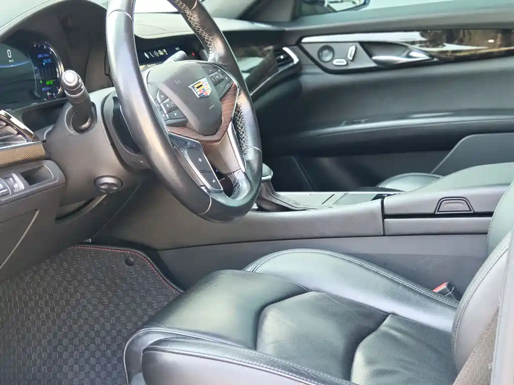 Cadillac CT6 2018 — фото 19