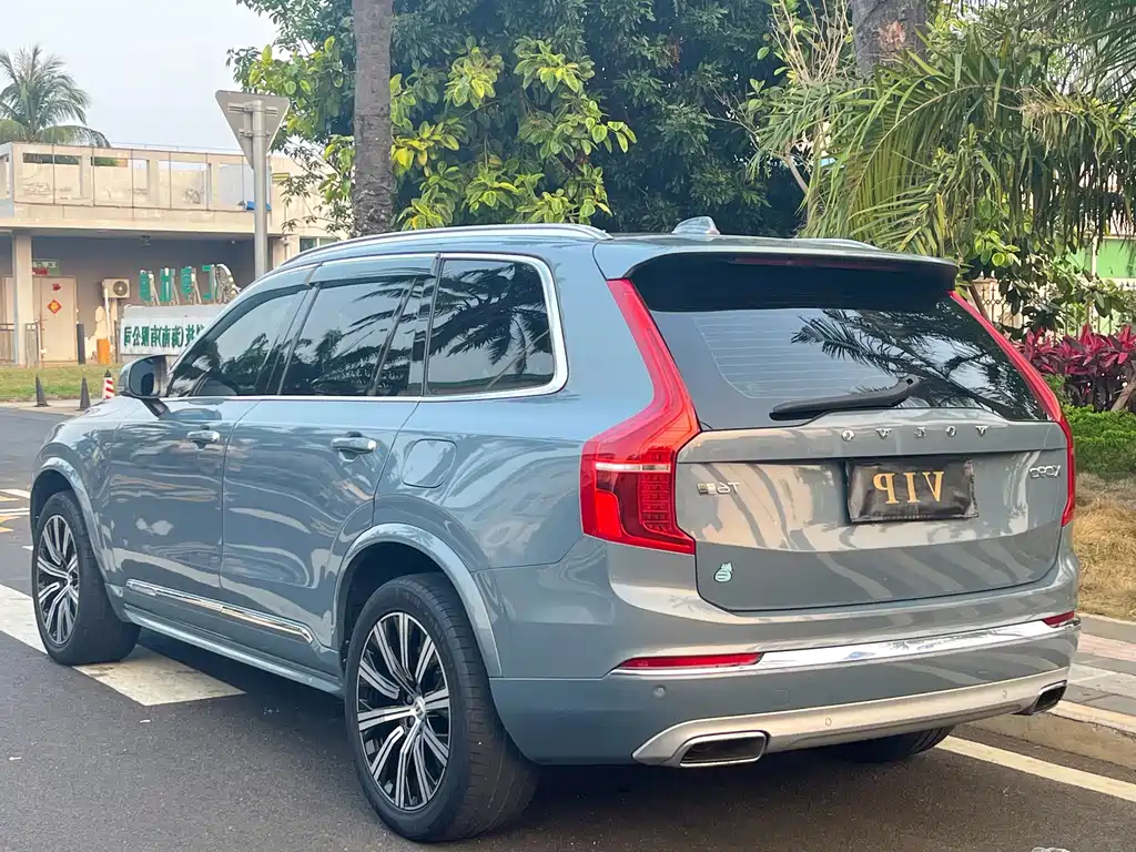 Volvo XC90 2020 — фото 10
