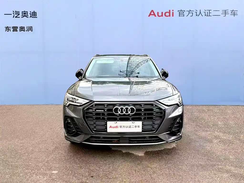 Audi Q3 2021 — фото 11