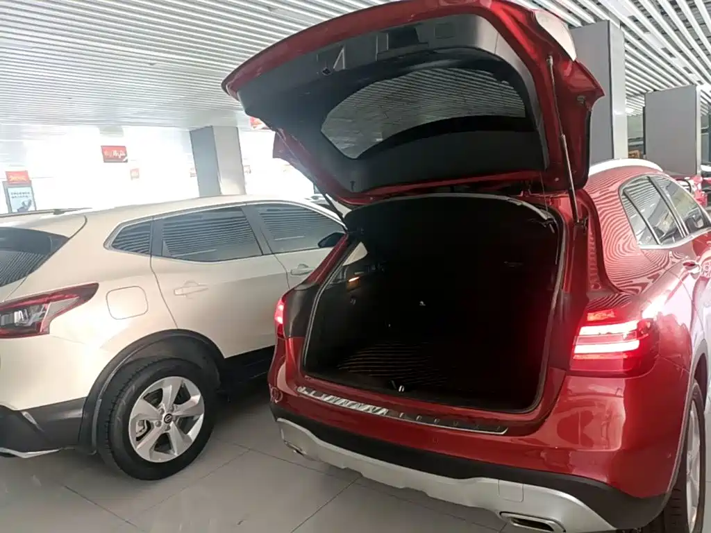 Mercedes-Benz GLA 2018 — фото 19