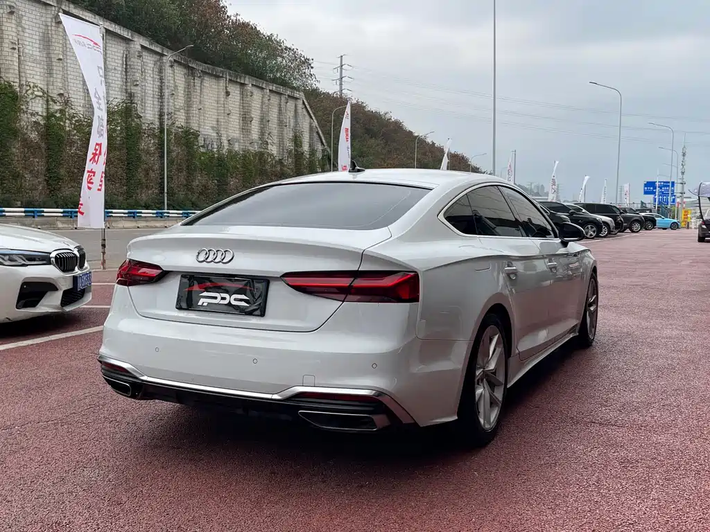 Audi A5 2023 — фото 14