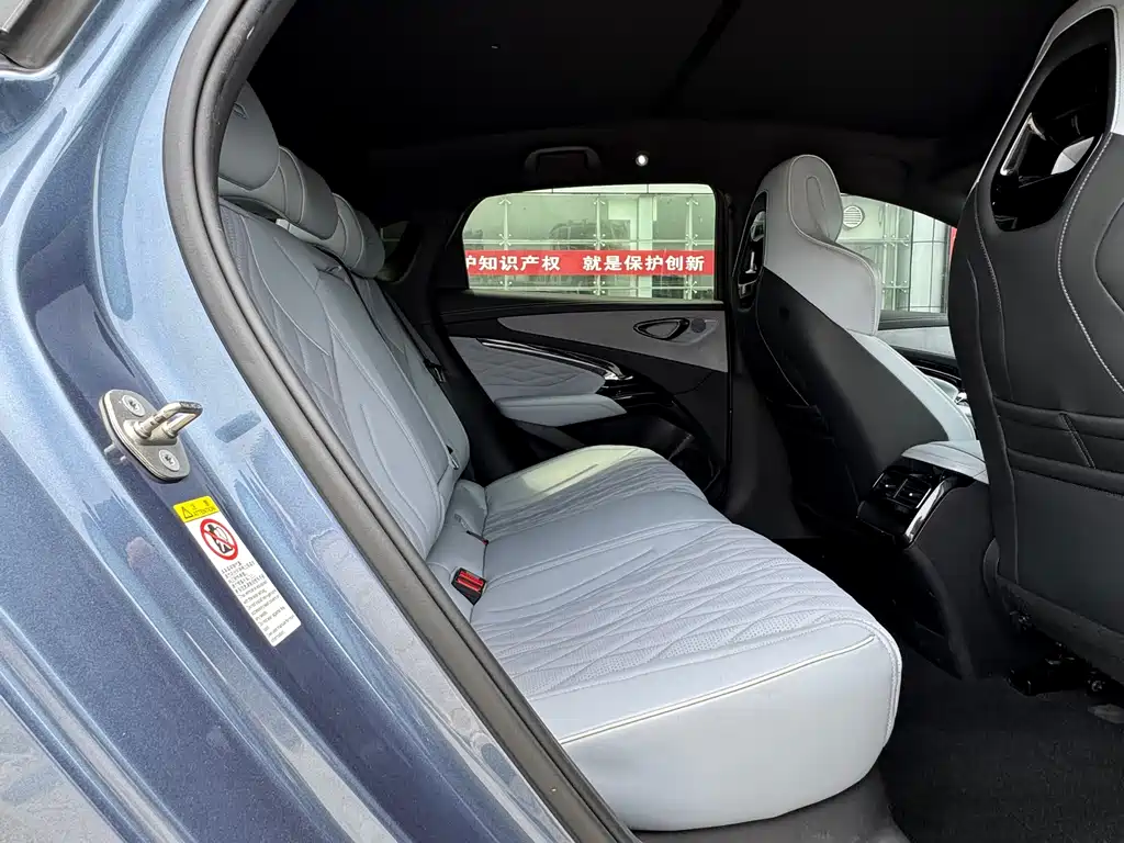 BYD Seal 2022 — фото 9