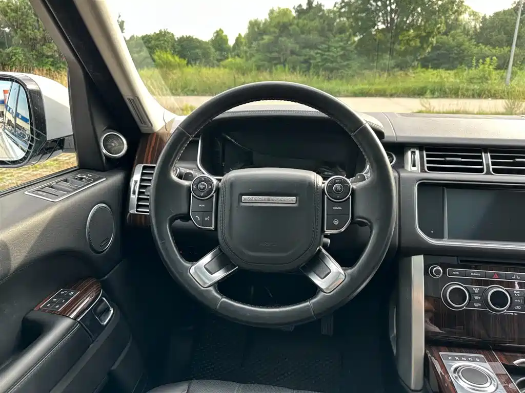 Land Rover Range Rover 2016 — фото 21