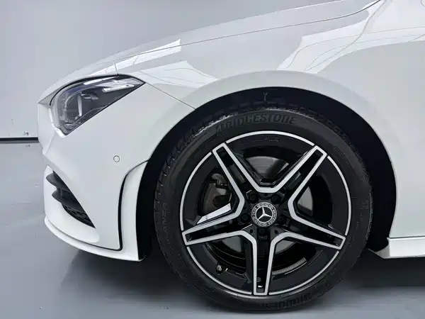 Mercedes-Benz CLA 2023