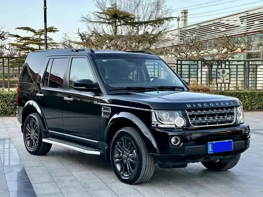 Land Rover Discovery 2015 — фото 3
