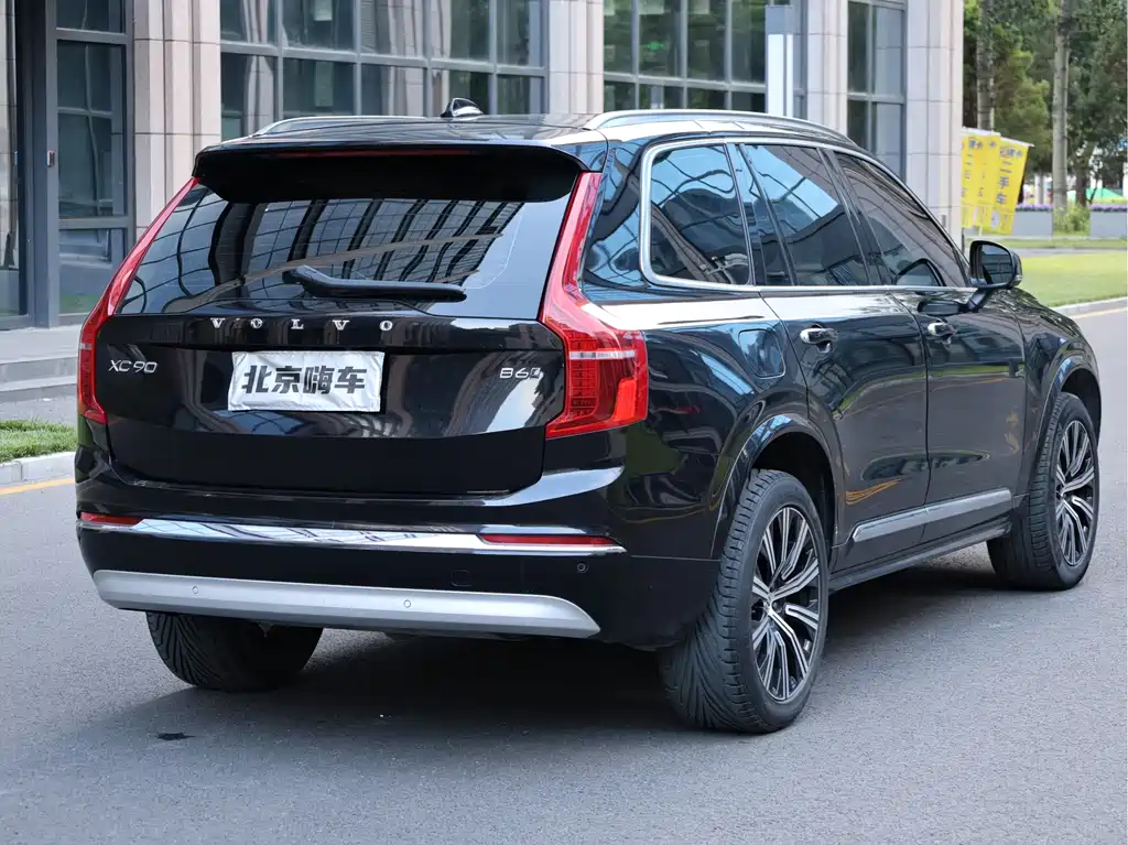 Volvo XC90 2022 — фото 5