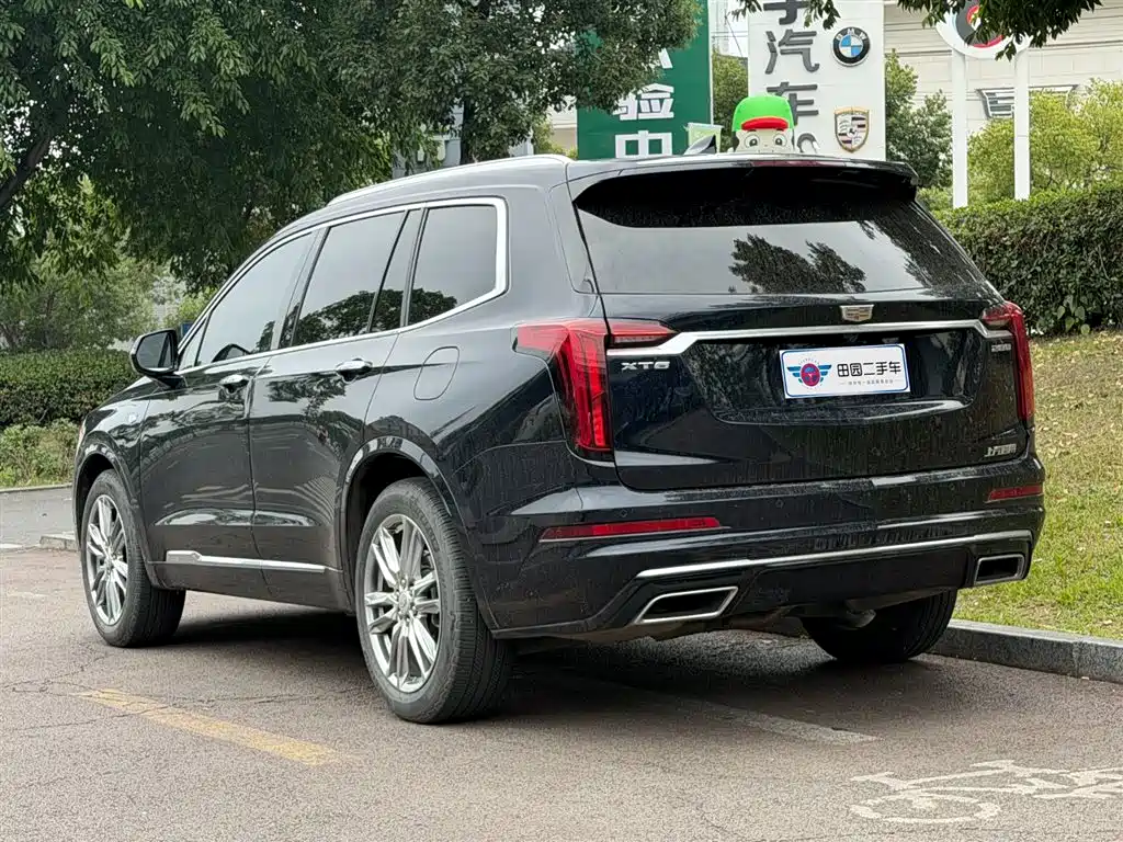 Cadillac XT6 2021 — фото 4