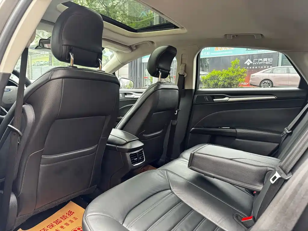 Ford Mondeo 2016 — фото 6