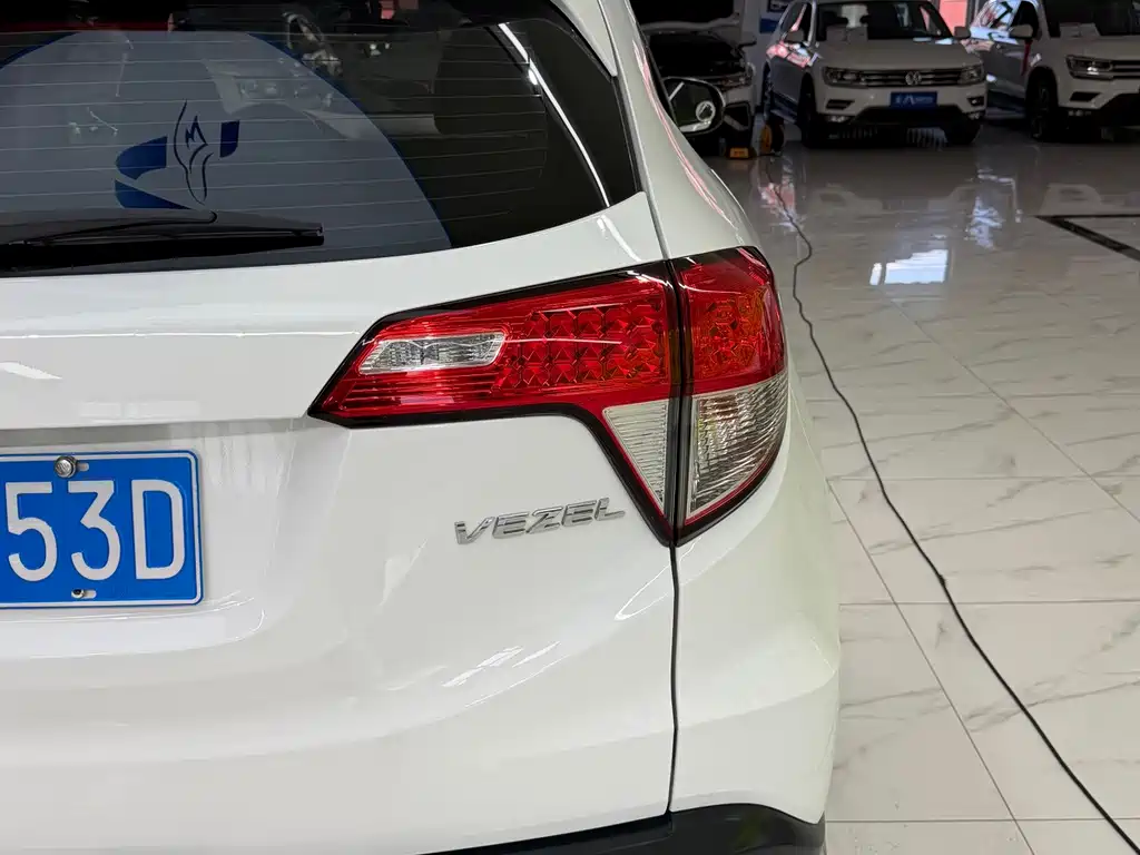 Honda Vezel 2022 — фото 11