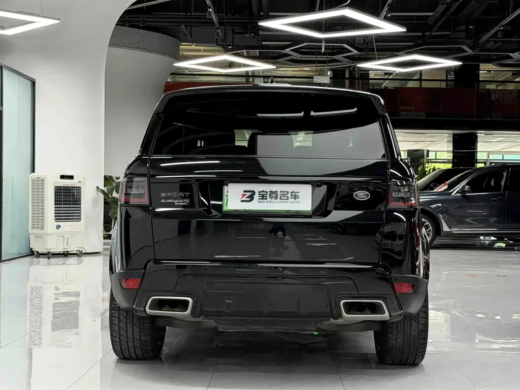 Land Rover Range Rover Sport New Energy 2020 — фото 12