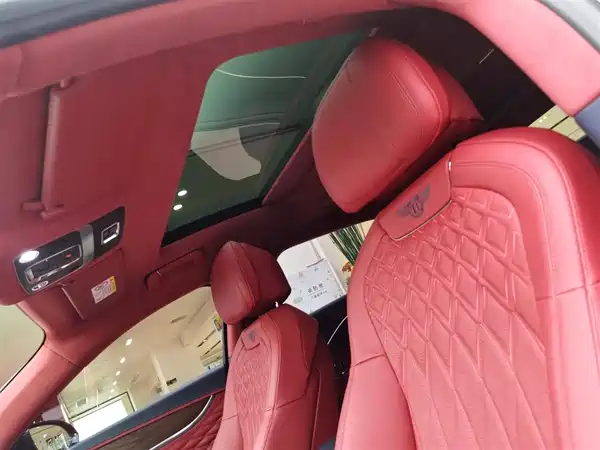 Bentley Flying Spur 2024