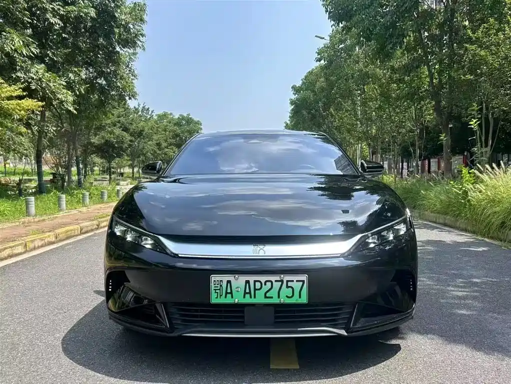 BYD Han 2023 — фото 2