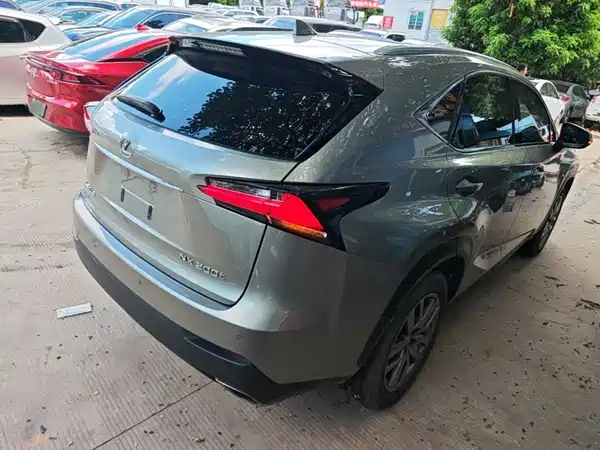 Lexus NX 2015