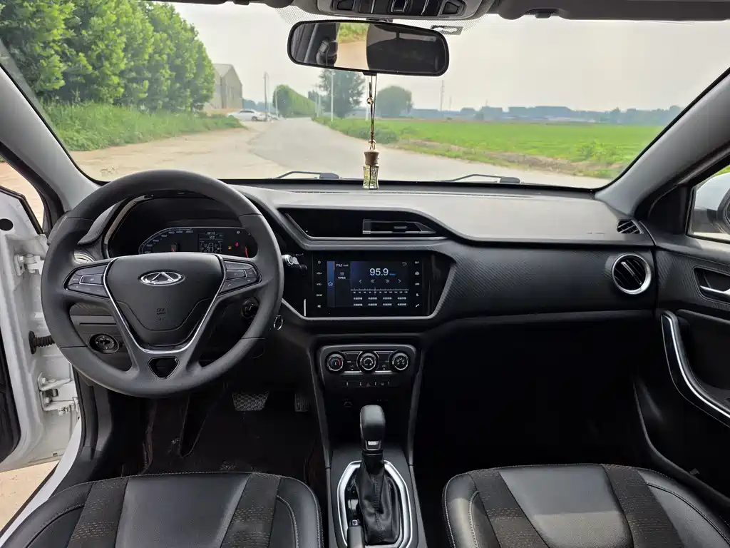 Chery Tiggo 3x 2020 — фото 12