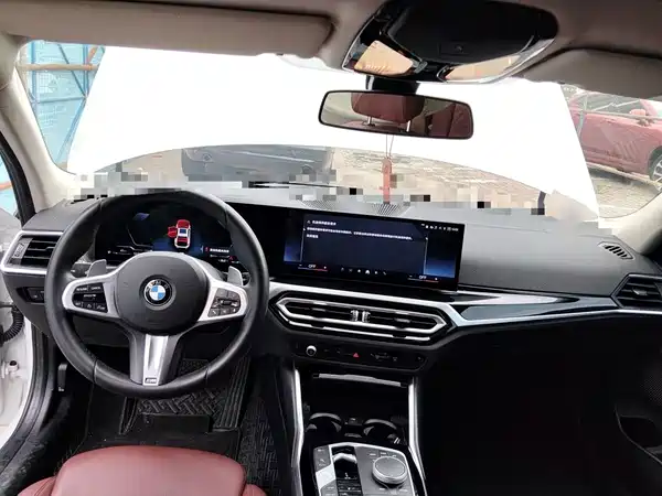 BMW 3 Series 2024