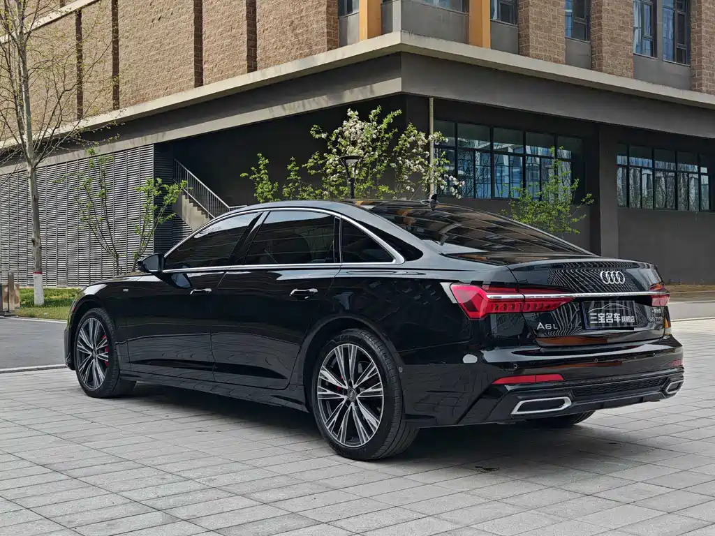 Audi A6L 2021 — фото 4