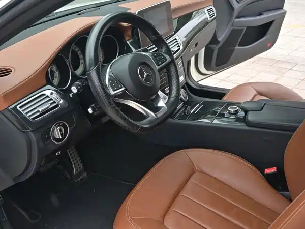 Mercedes-Benz CLS 2016