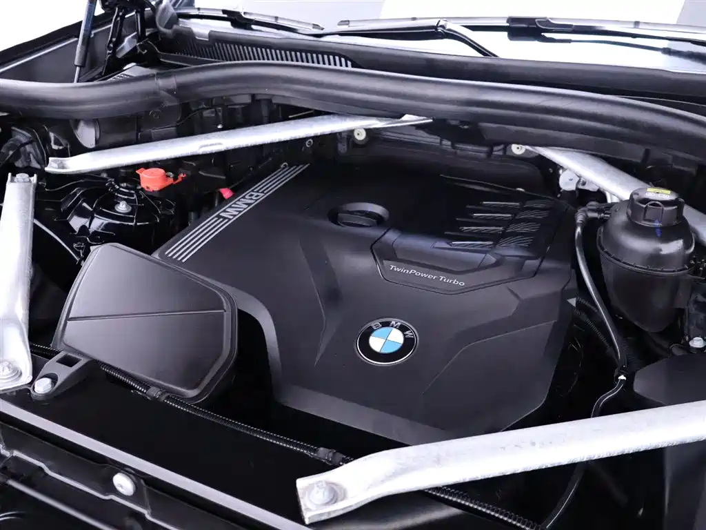 BMW X6 2021 — фото 24