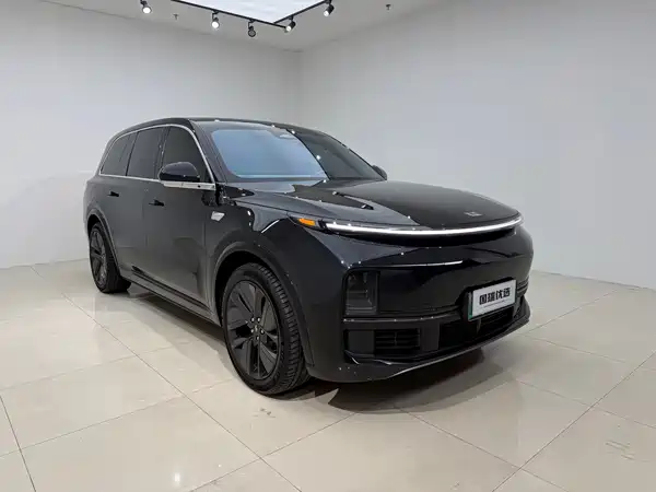 Li Auto L9 2025