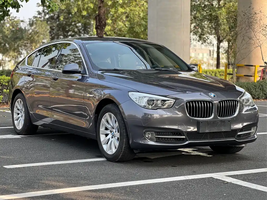 BMW 5 Series GT 2013 — фото 2