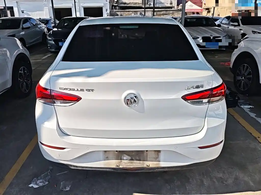 Buick Excelle 2021
