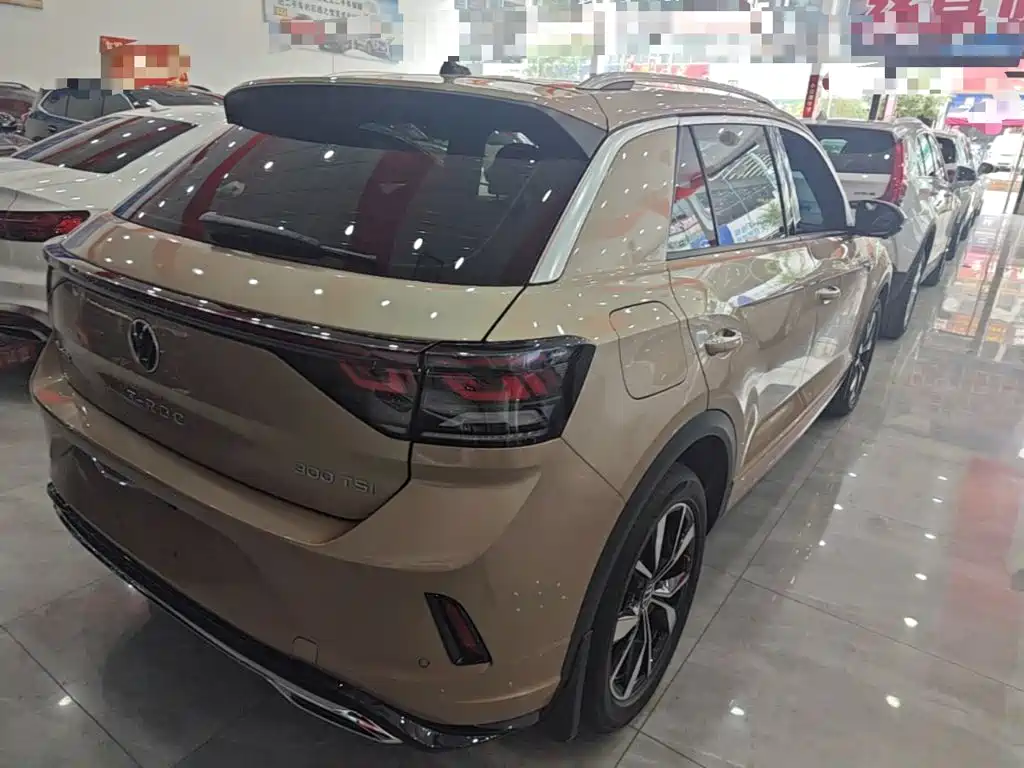 Volkswagen T-Roc 2023