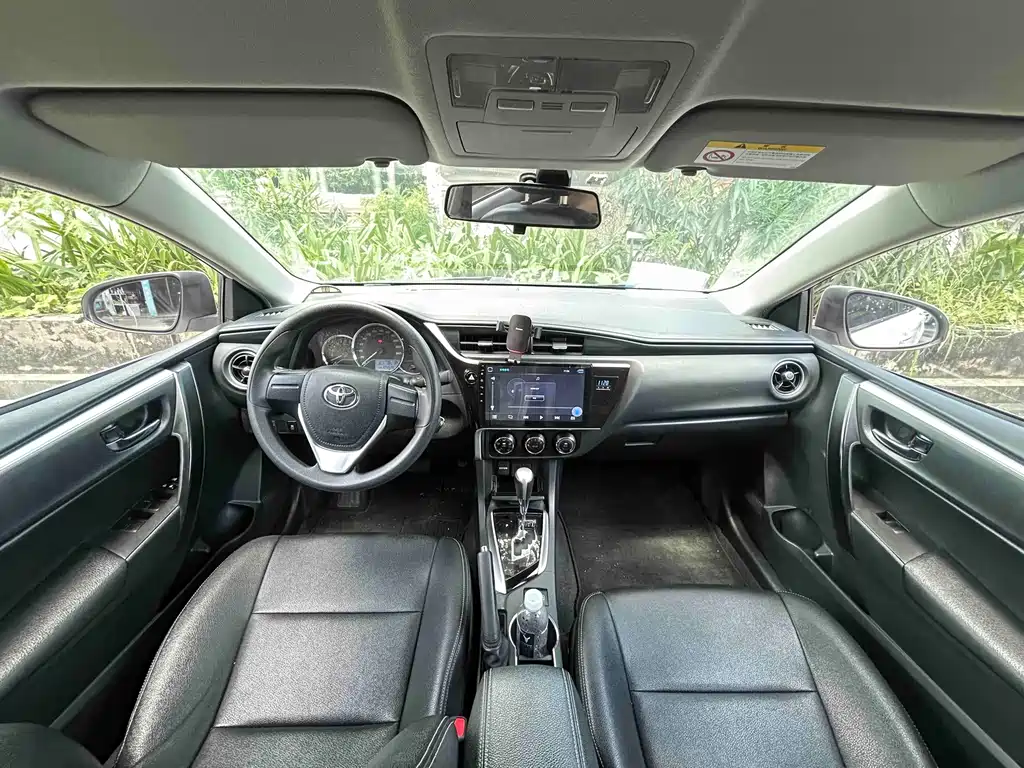 Toyota Corolla 2019 — фото 13
