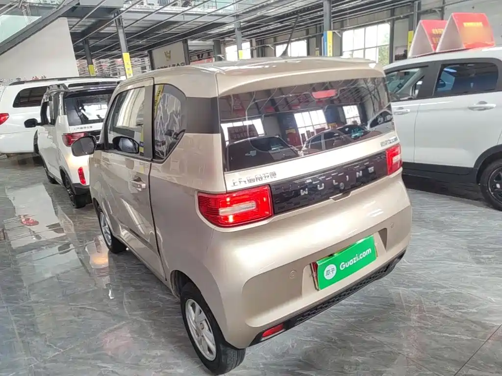 Wuling MINIEV 2020