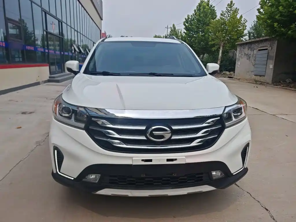 GAC Trumpchi GS4 2018 — фото 3