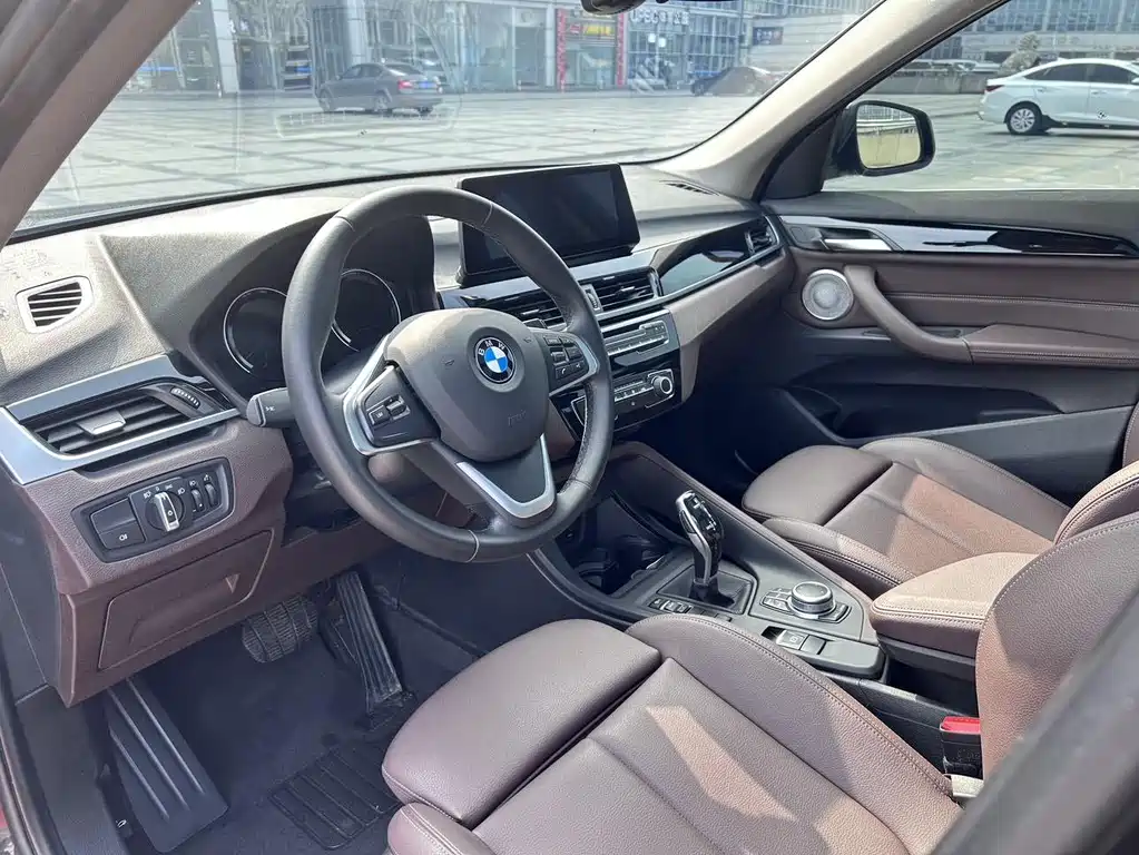 BMW X1 2021 — фото 14