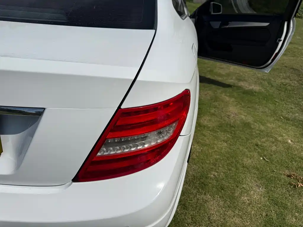Mercedes-Benz C-Class 2015 — фото 16