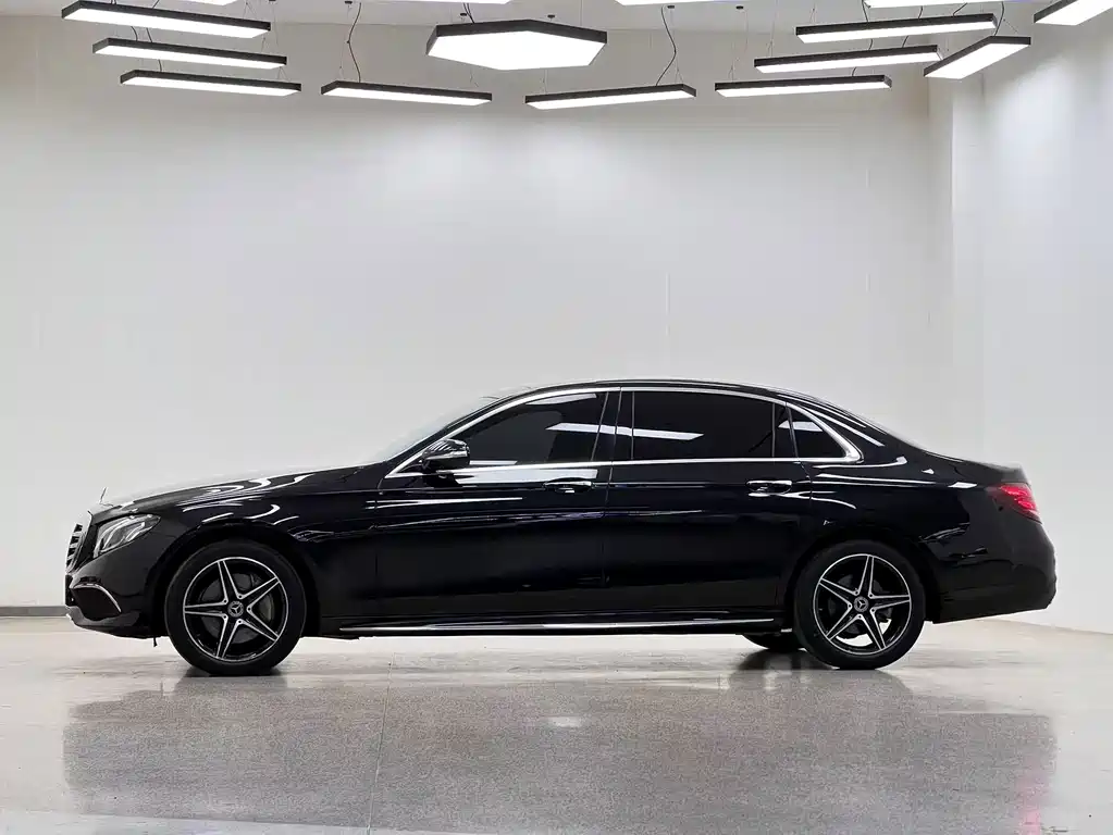 Mercedes-Benz E-Class 2020
