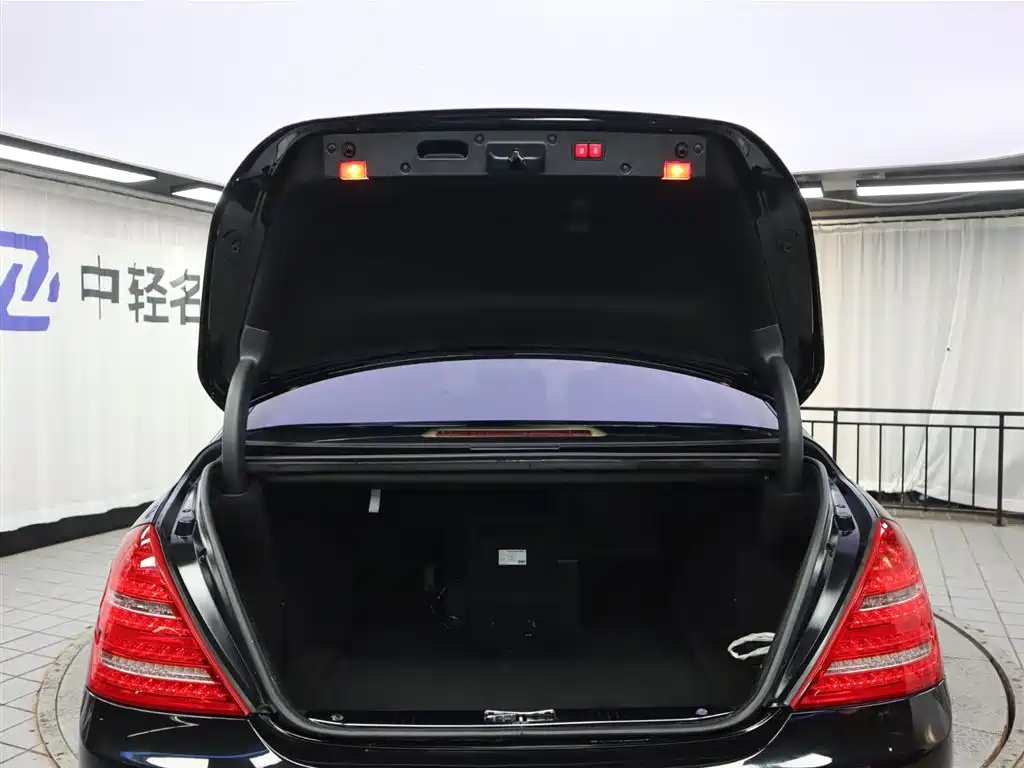 Mercedes-Benz S-Class 2010 — фото 33