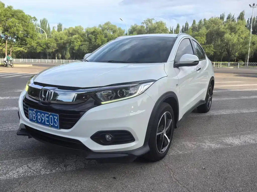 Honda Vezel 2022 — фото 1