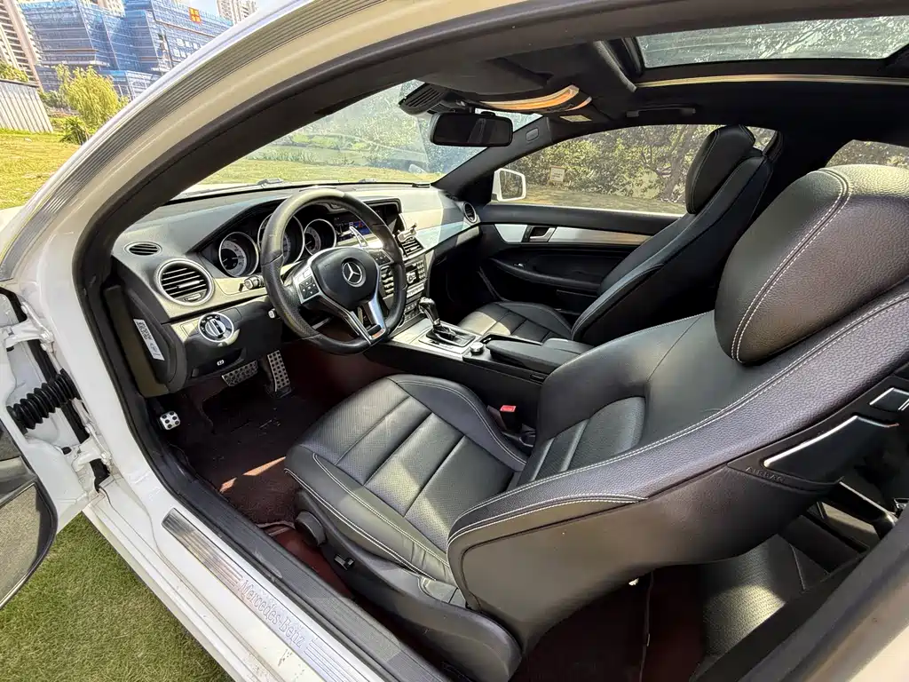 Mercedes-Benz C-Class 2015