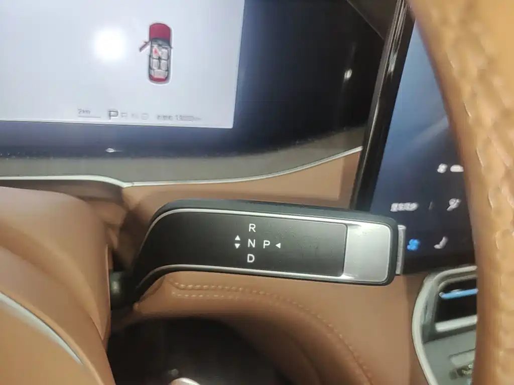 Denza N8L 2026 — фото 14