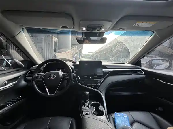 Toyota Camry 2024