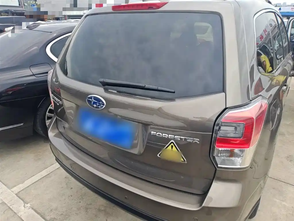Subaru Forester 2017 — фото 6