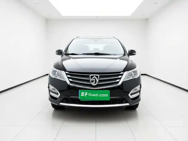 Baojun 560 2015