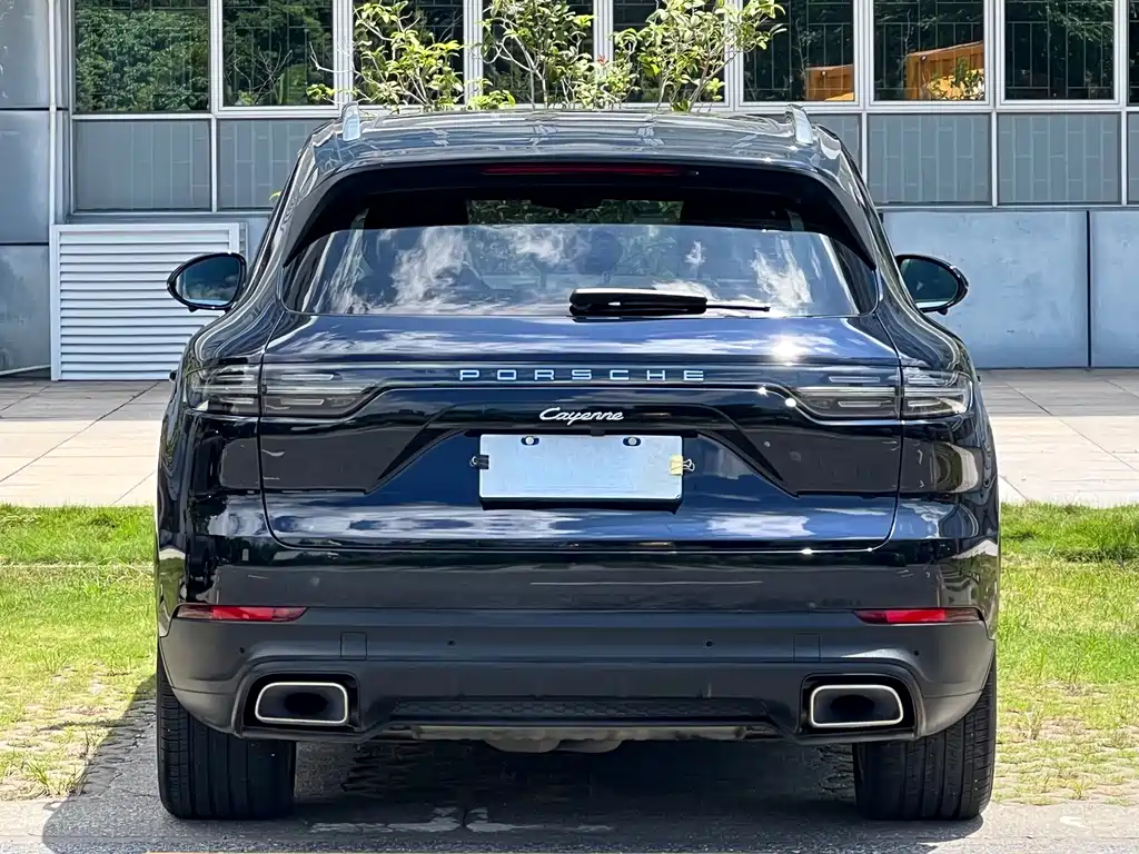 Porsche Cayenne 2019 — фото 5