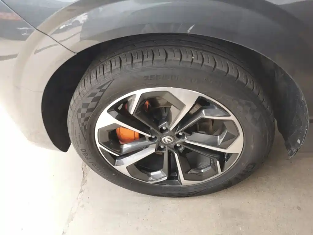 Changan UNI-K Smart Electronic Idd 2023 — фото 23
