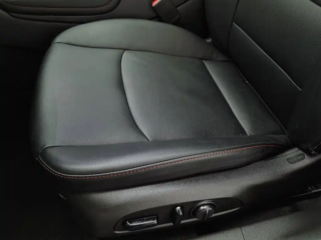 Chevrolet Malibu XL 2019 — фото 20