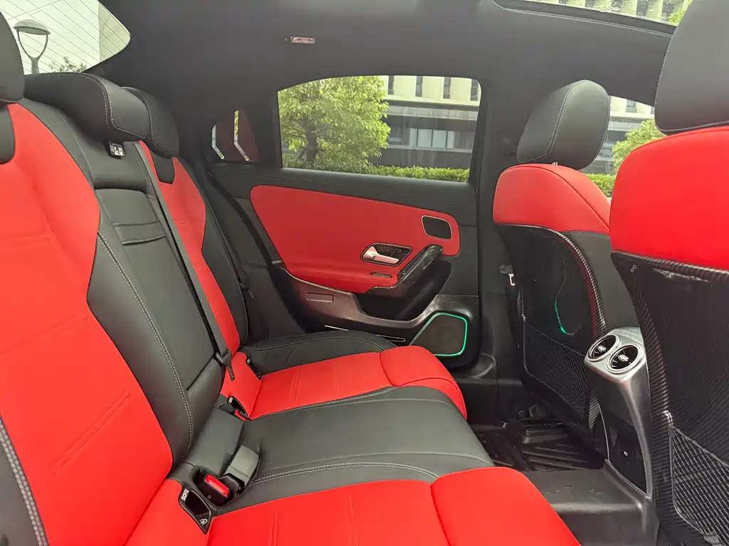 Mercedes-Benz A-Class AMG 2024 — фото 19