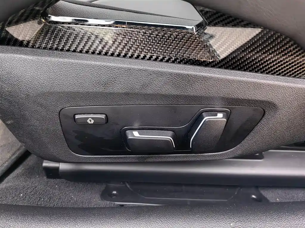 BMW M4 2024 — фото 10