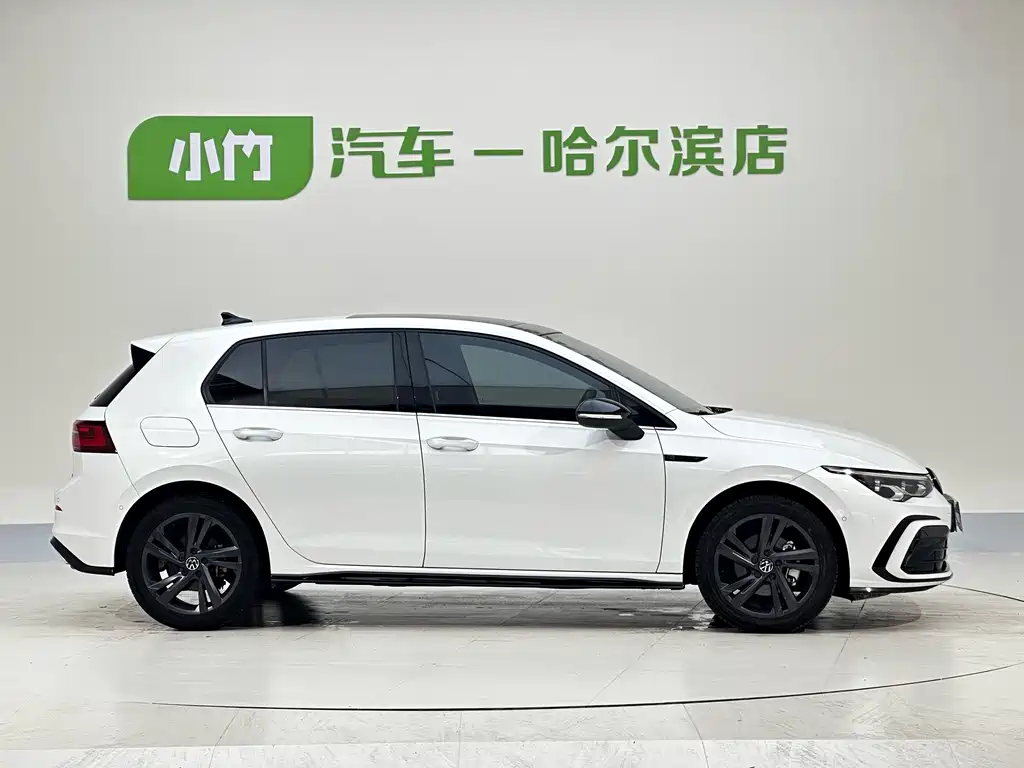 Volkswagen Golf 2022