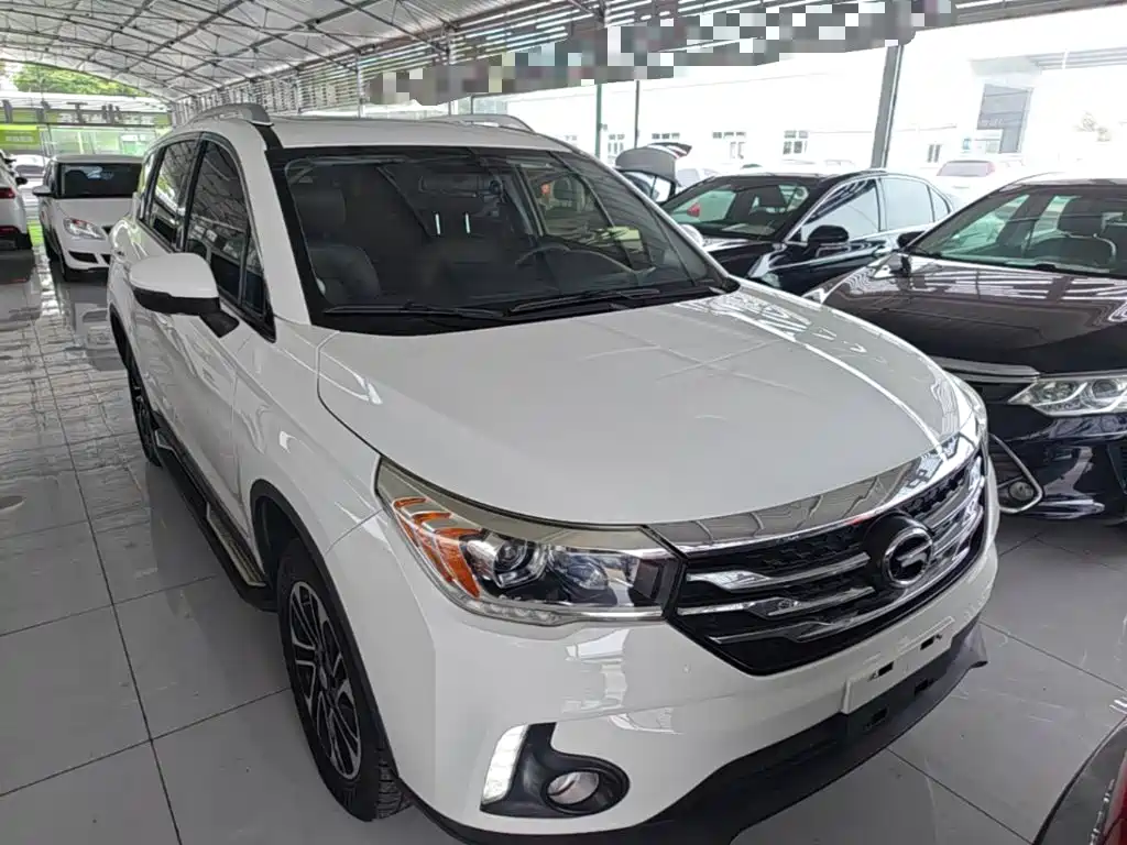 GAC Motor Trumpchi GS4 2018 — фото 4