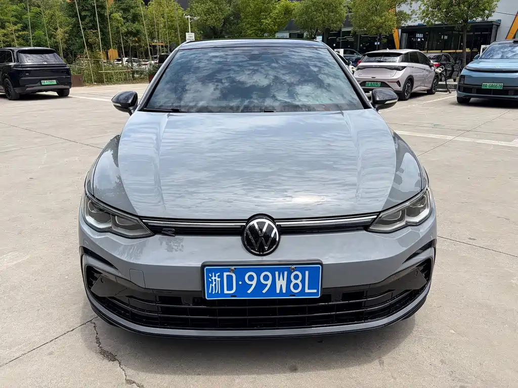 Volkswagen Golf 2022