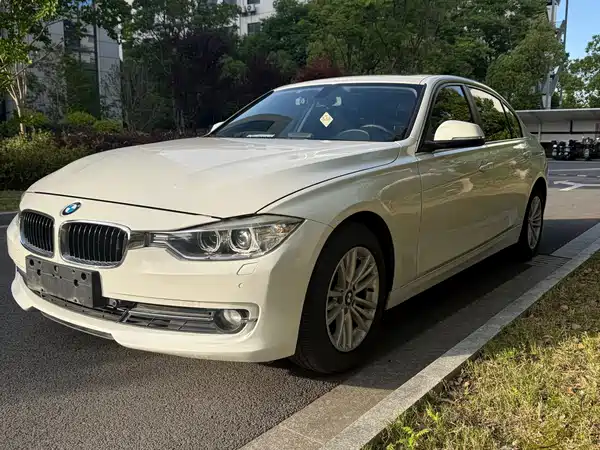 BMW 3 Series 2015