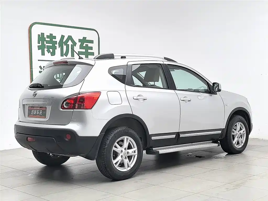 Nissan Qashqai 2013 — фото 2