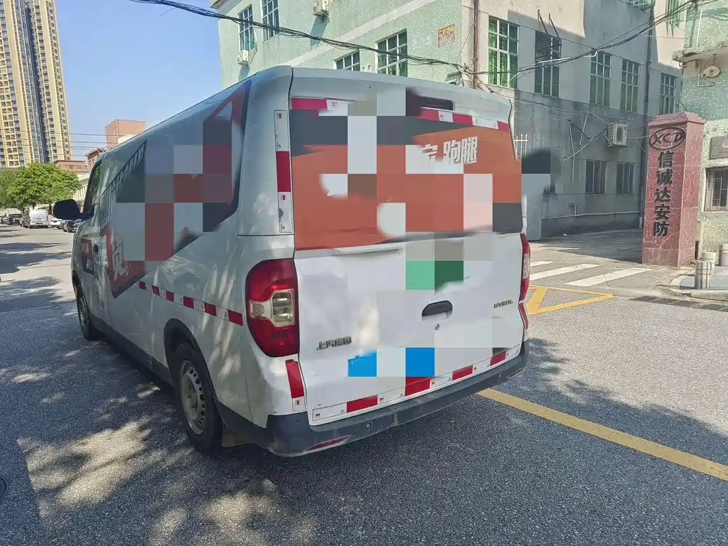 Maxus EV30 2021
